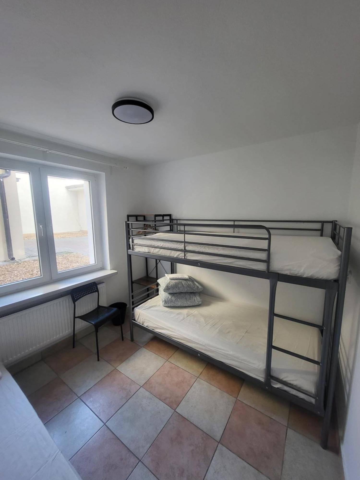 Rooms4Rest Popularna - Private Rooms For Tourists - Atr Consulting Sp, Z O,O, Warsaw Exterior photo